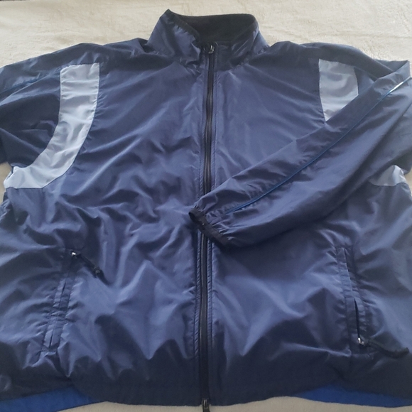 Nike - Picture 14 of 15